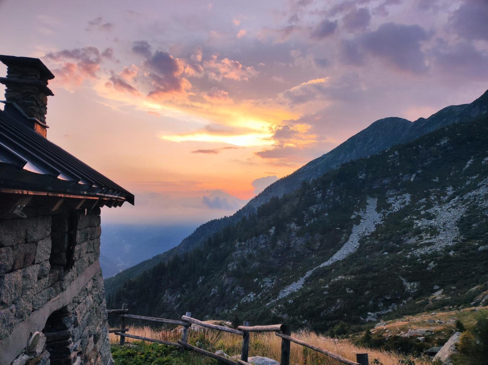 Rifugio Alpe Bonze Villa Donnaz Exterior photo